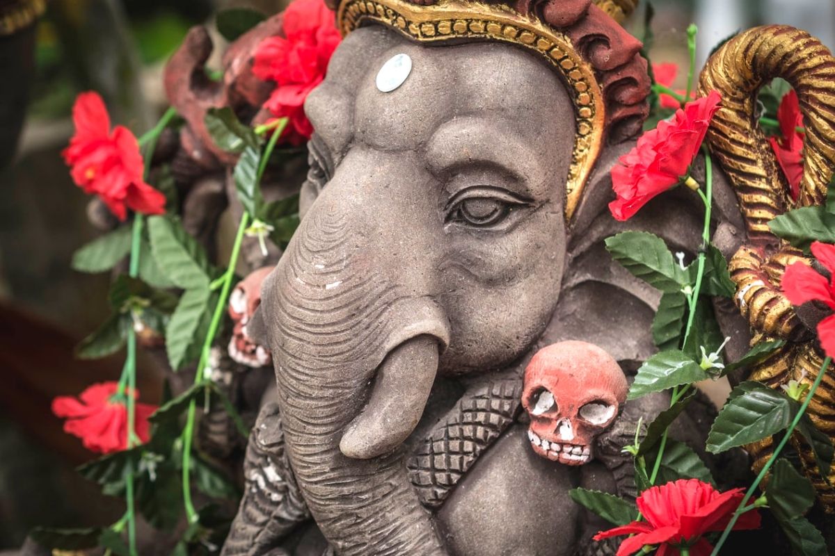 Go Green Ecofriendly Ganpati Decoration Ideas With Flowers