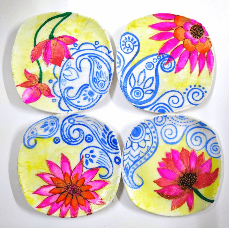 Here's A Reason To Smile - These Ceramic Wall Plates For Décor